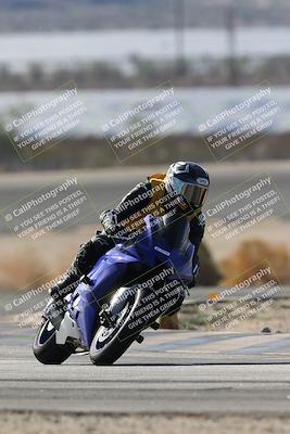 media/Nov-16-2025-Race Pace (Sun) [[8c5fa54630]]/Non Verified Riders (1st 20 Minutes)/1-Turn 14 (10am)/